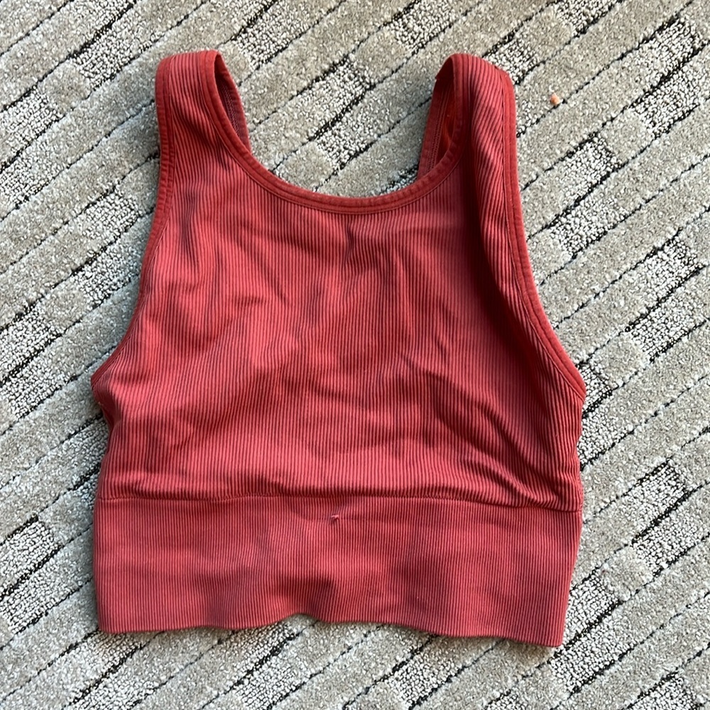 Victoria’s Secret rust colored ribbed sports bra tank